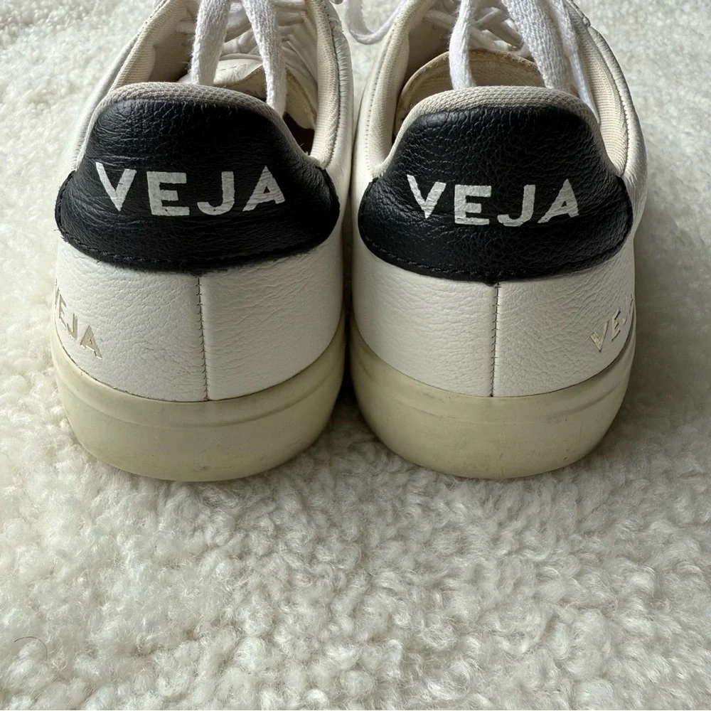 Veja White and Black Sneakers - Picture 6 of 6